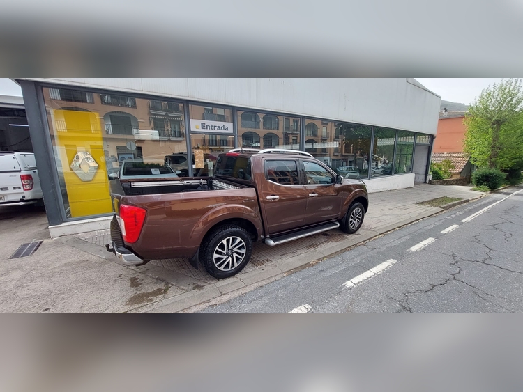 Nissan Navara 2.3 190CV foto 2